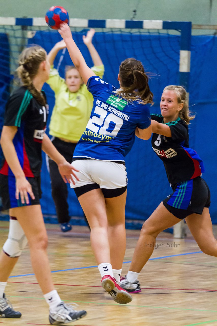 Bild 139 - B-Juniorinnen SV Henstedt Ulzburg - VFL Bad Schwartau 2 : Ergebnis: 27:13